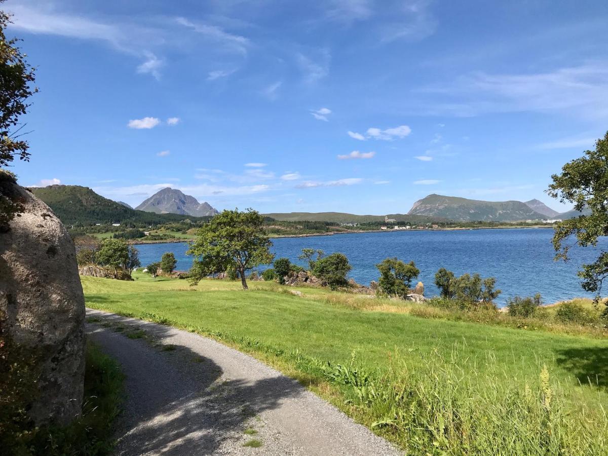 Eagle Bay Lofoten Gravdal  外观 照片